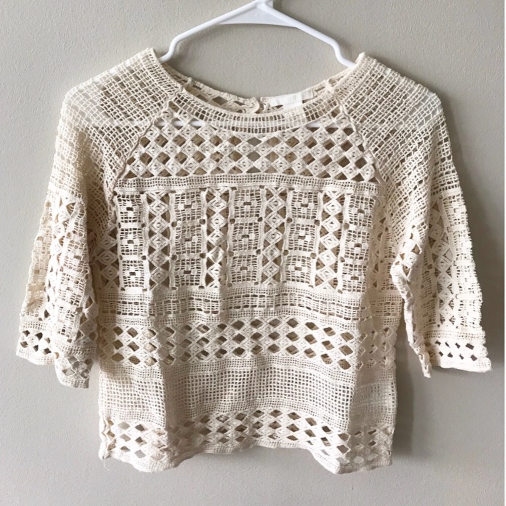 ✨ SALE ✨• 3/4 Length Sleeve Blouse • H&M